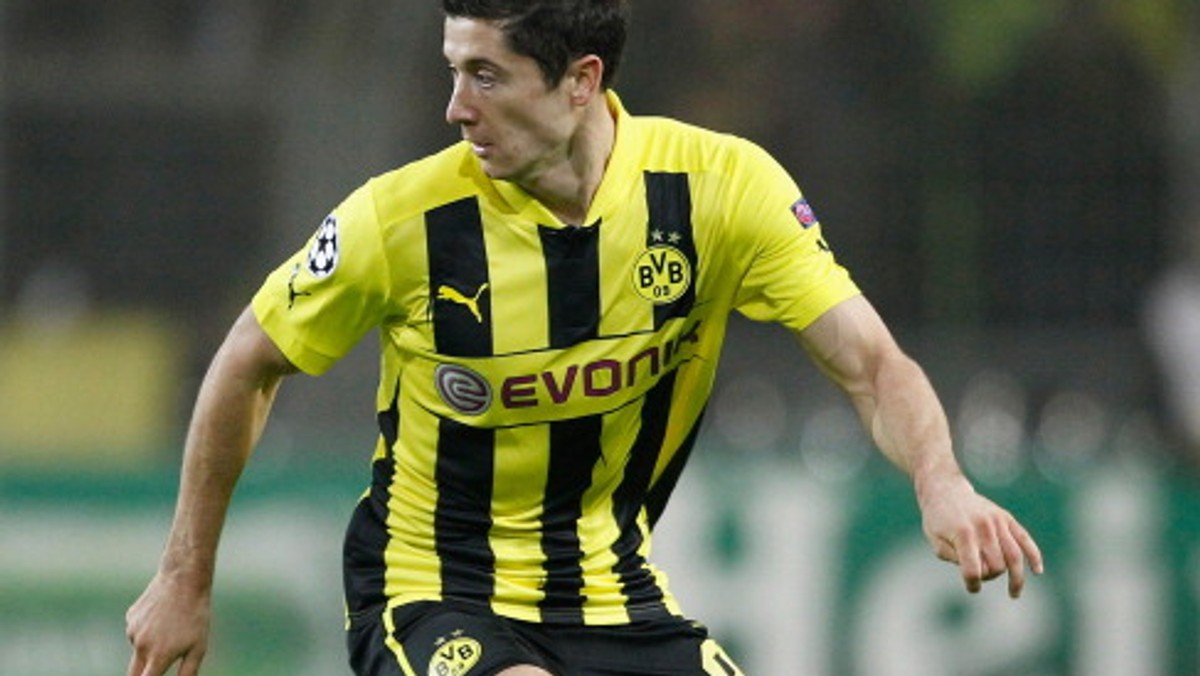 Robert Lewandowski z Borussii Dortmund i Grzegorz Krychowiak ze Stade de Reims to najbardziej znani polscy piłkarze. Tak twierdzi urugwajski kibic, który przyleciał do Gdańska na środowy mecz towarzyski swojej reprezentacji z drużyną Waldemara Fornalika.