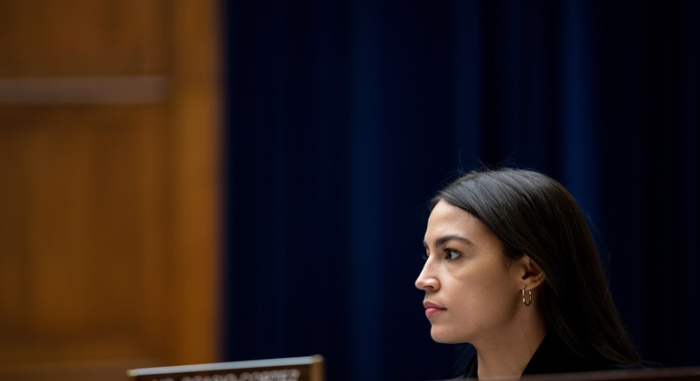 Louisiana Police Officer on Facebook Says Alexandria Ocasio-Cortez 'Needs a Round'