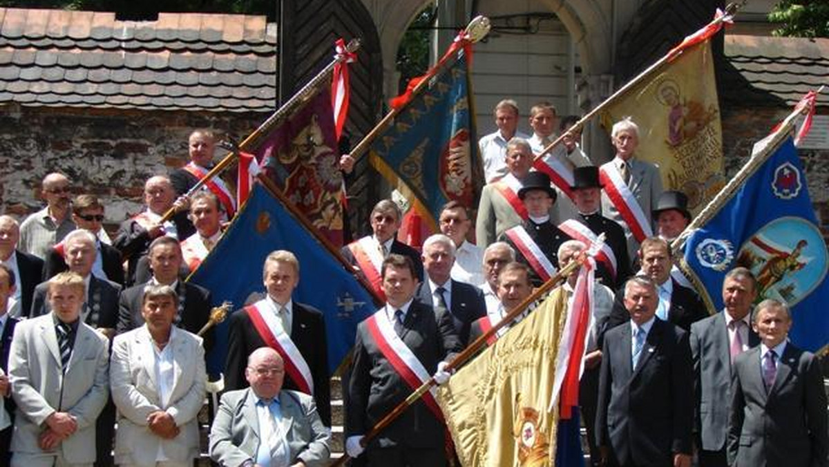 12 czerwca 2010 w Muzeum Inżynierii Miejskiej w Krakowie odbyło się V Spotkanie Małopolskich Dekarzy. Organizatorem spotkania był dystrybutor pokryć dachowych Melle oraz Stowarzyszenie Małopolski Dekarz.