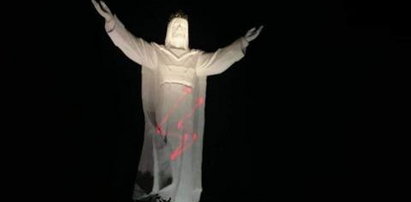 Wyświetlili piorun na pomniku Chrystusa Króla w Świebodzinie. Interweniowała policja