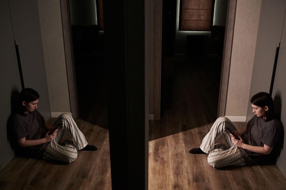 MLAĐI STE OD 55, ZDRAVI I GOVORITE ENGLESKI? Nemačka traži dobrovoljce za izolaciju od 100 dana: Plaćaju astronomsku cifru, evo šta je cilj