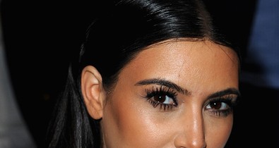 Meglátod Kim Kardashian ruháját és izzadni fogsz!