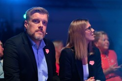 Partia Razem stawia warunki: Po wyborach 20-proc. podwyżka w budżetówce