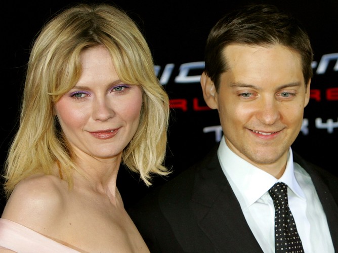 8. Tobey Maguire i Kirsten Dunst ('Spider-Man') - 890 milionów dolarów