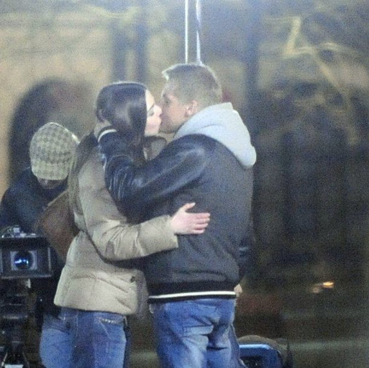 Zobacz, jak namiętnie całuje Rafał Mroczek