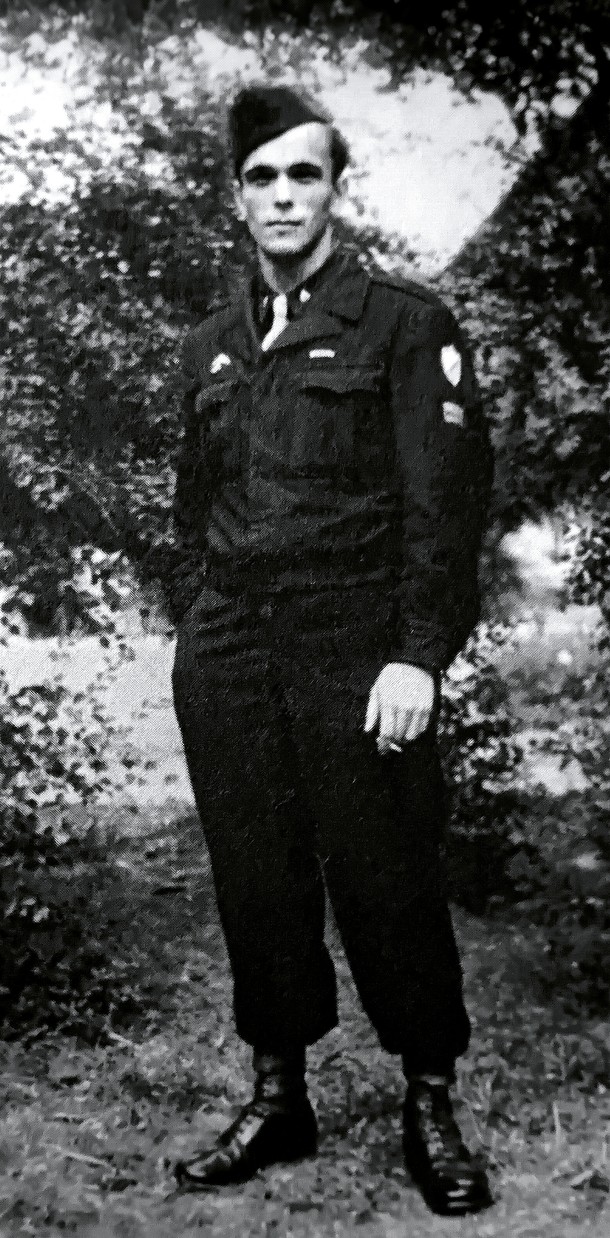 Stefan Dąmbski, zdjęcie z 1947 r.