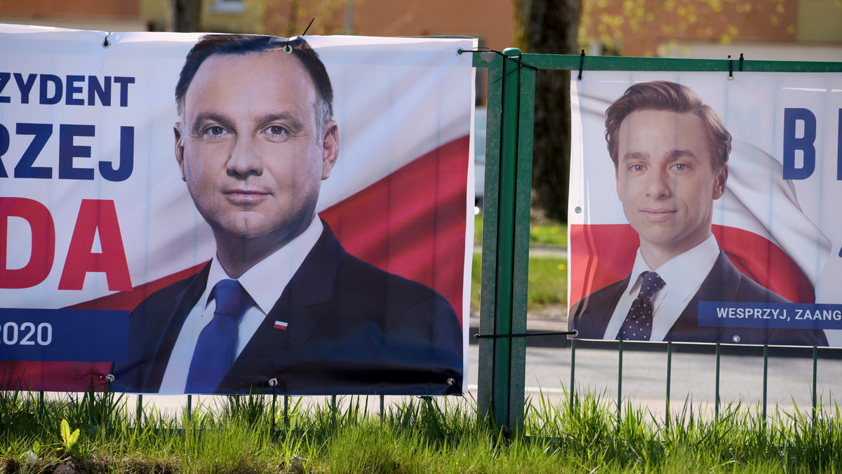 Wybory prezydenckie. PiS oskarżał partię Bosaka o współpracę z Kremlem. Dziś Duda potrzebuje jego wyborców