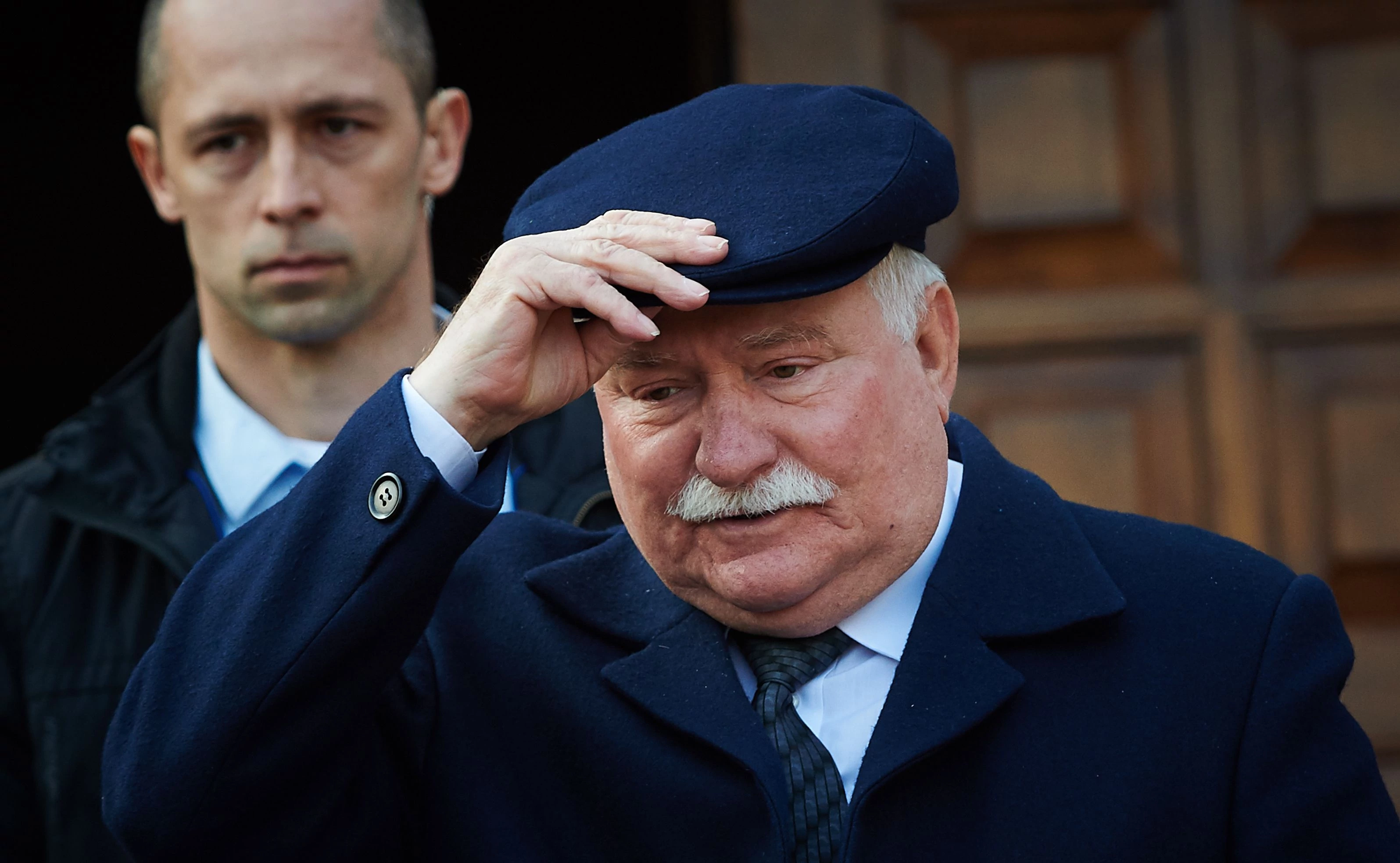 Lech Wałęsa pod ostrzałem pytań internautów. "Nie gniewajcie się, byłem za  odważny" - Dziennik.pl