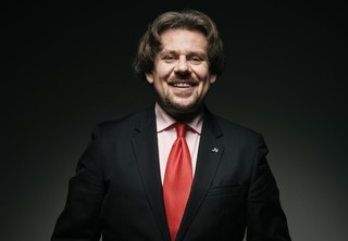 Misiło: Piotrowicz mówi, że broni wolności i prawa. Żenująca tragifarsa [WYWIAD]