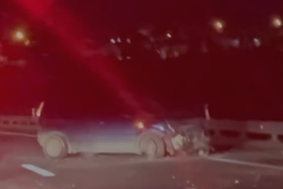 (VIDEO) AUTO SLUPAN, STVARAJU SE VELIKE GUŽVE! Teška saobraćajka na auto-putu ka Nišu, srča rasuta svuda