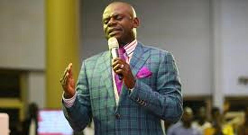 Ghanaian pastor prescribes breast sucking, says it's “the reason why I keep on preaching (video)