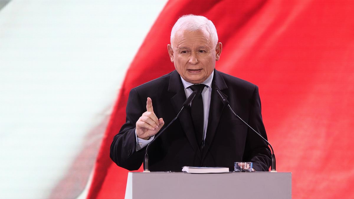 Prezes Jarosław Kaczyński na konwencji PiS w Końskich