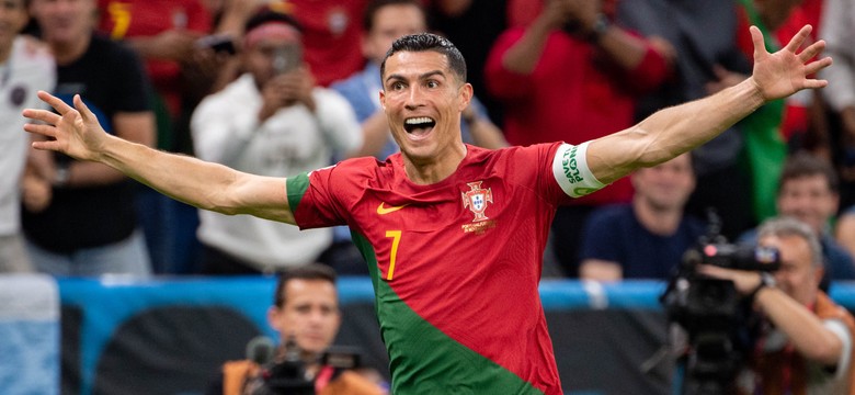 Ronaldo, Messi i Mbappe na czele rankingu "Forbesa". Piłkarze najlepiej opłacanymi sportowcami