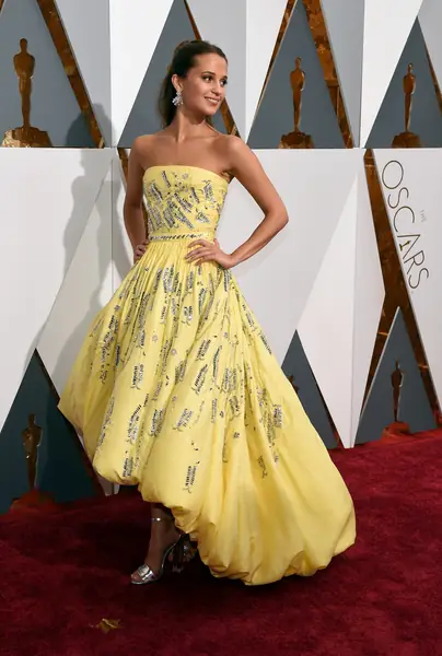 Alicia Vikander 2016 / Oscary 2020 / Ethan Miller / GettyImages 