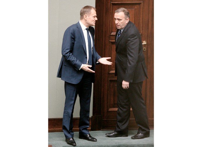 Styczeń 2011, Donald Tusk i Grzegorz Schetyna podczas posiedzenia Sejmu