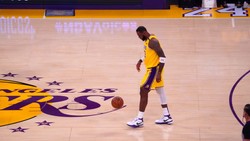 Liga NBA: Zabawne wyzwania w czasach kwarantanny [WIDEO]