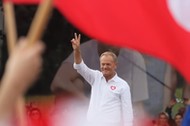 Donald Tusk na Marszu Miliona Serc w Warszawie