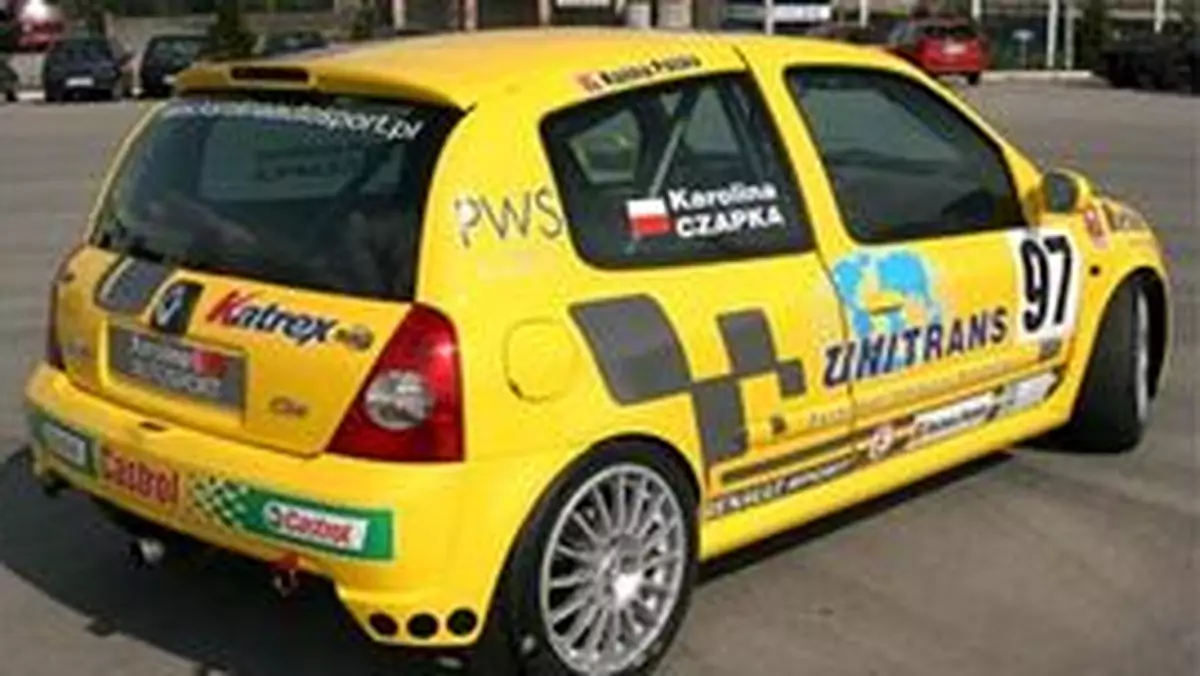 Renault: Pech Karoliny Czapki w Clio Cup