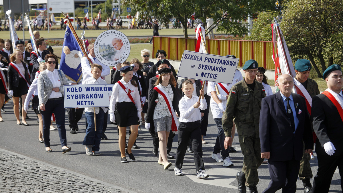 O ważnej roli na zesłaniu polskich nauczycieli, których praca pomagała walczyć z rusyfikacją, ma przypominać tegoroczny Marsz Żywej Pamięci Polskiego Sybiru, który 8 - 9 września odbędzie się w Białymstoku. To 16. edycja tej patriotyczno-religijnej uroczystości.