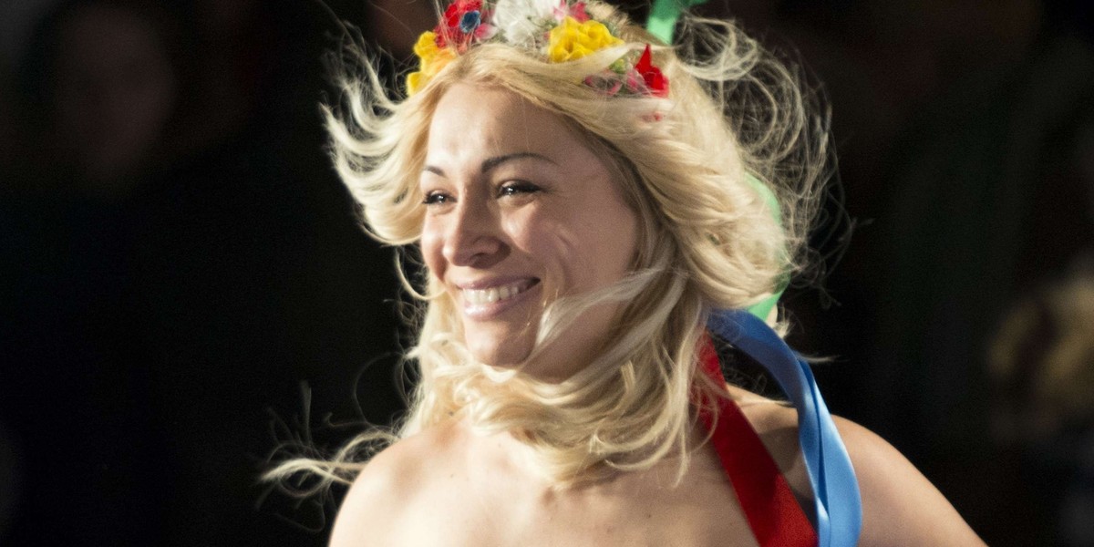 Protest Femen na Peace Gala 2014