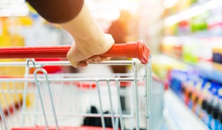 Konsumenci mniej ufni. Boją się wzrostu cen i bezrobocia [DANE GUS]