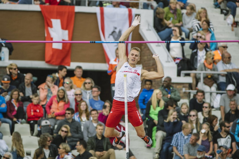 Robert Sobera sensacyjnym mistrzem Europy! Renaud Lavillenie zawiódł