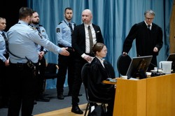 Niespodziewane wyznanie Breivika przed sądem. Niedoszła ofiara: Czułam się absurdalnie