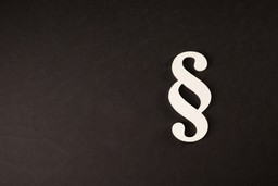 PIP chce wyższych opłat za nielegalne zatrudnianie cudzoziemców. Resort rodziny się nie zgadza