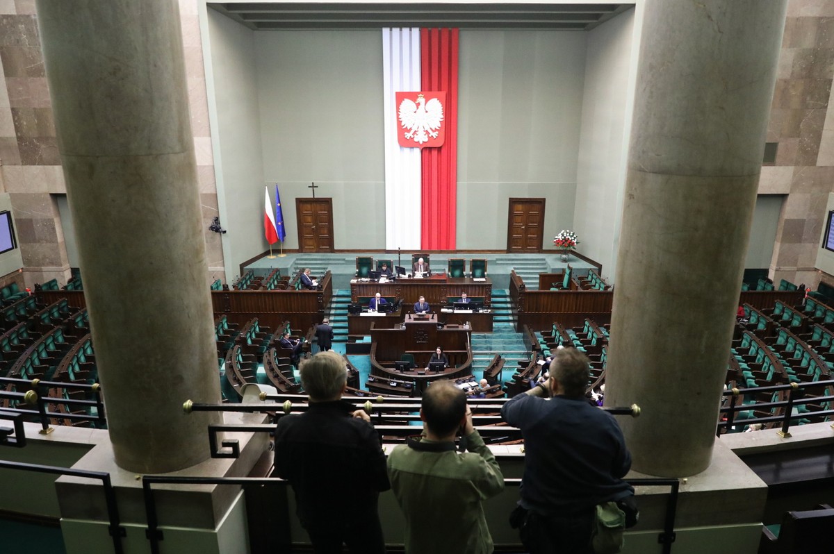 Sejm zajmie się sprawozdaniem komisji dotyczącym trzech projektów nowelizacji Kodeksu wyborczego
