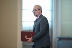 Niedzielski: Od września wraca program profilaktyczny w schorzeniach onkologicznych piersi