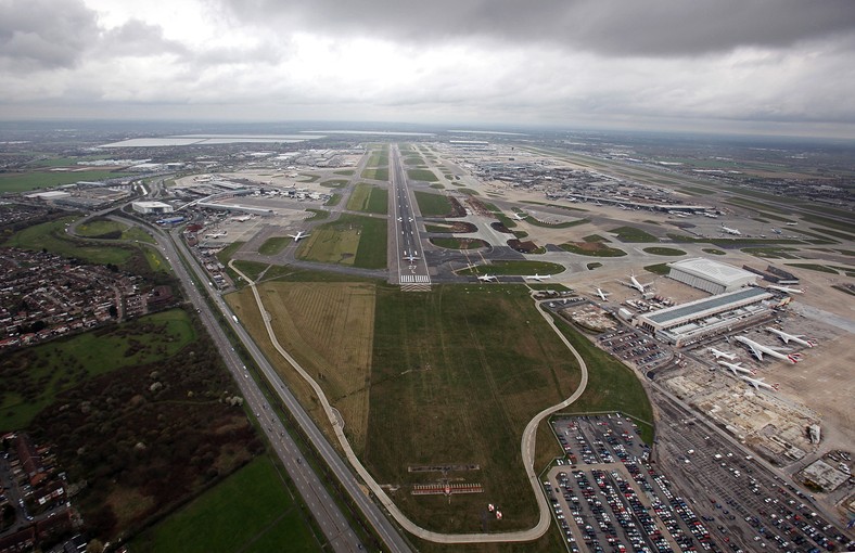 Port lotniczy Londyn-Heathrow 1, mat. bloomberg