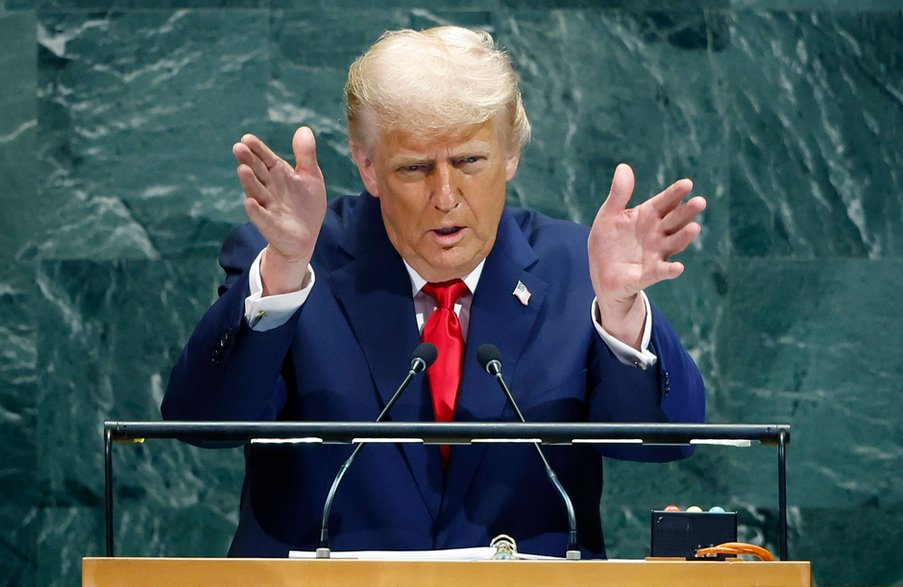 Donald Trump, prezydent USA, przemawia w sali Zgromadzenia Ogólnego ONZ. Nowy Jork, 23 września 2025 r.
