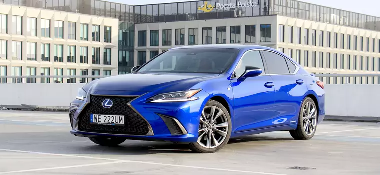 Lexus ES 300h – nowy konkurent limuzyn z Niemiec | TEST