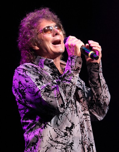 'We Built This City' – Starship