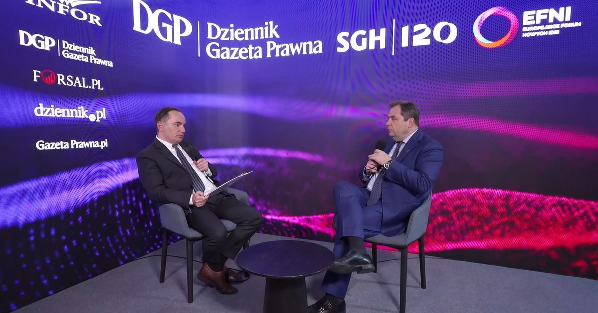 Poczta Polska wraca na rynek kurierski i stawia na usługi finansowe