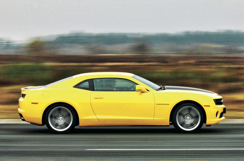 Chevrolet Camaro kontra BMW 650i i Porsche 911 Carrera S: mocne obiekty pożądania