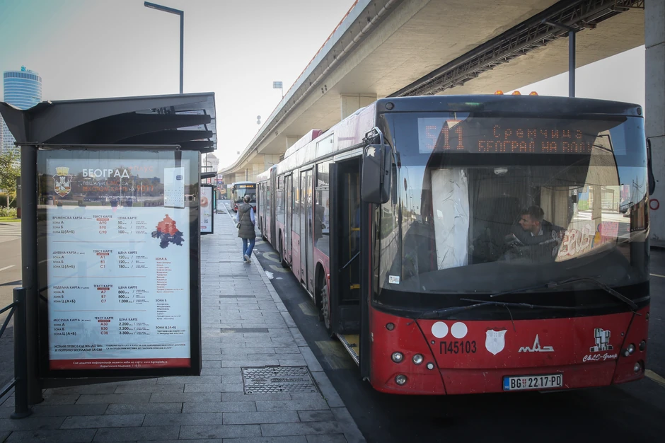 Manje autobusa, duža čekanja 