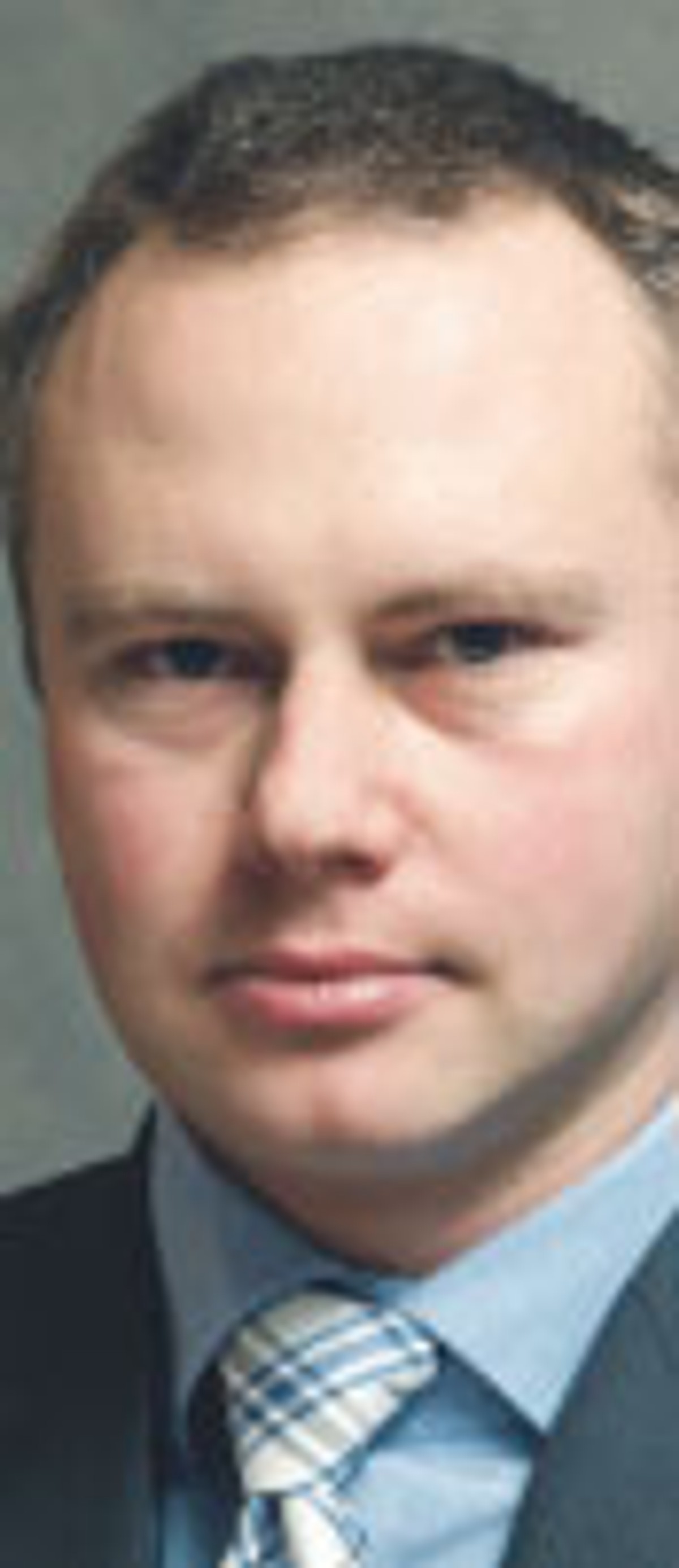 Adam Wiśniewski, specjalista ds. inwestycji AXA Życie