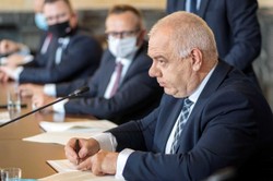 Sasin: Podwyżki cen gazu i prądu są konieczne. Spółki SP nie mogą już brać kosztów na siebie