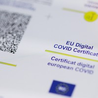 Változás: ez lesz a védettségi igazolásokkal és az antigén gyorstesztekkel