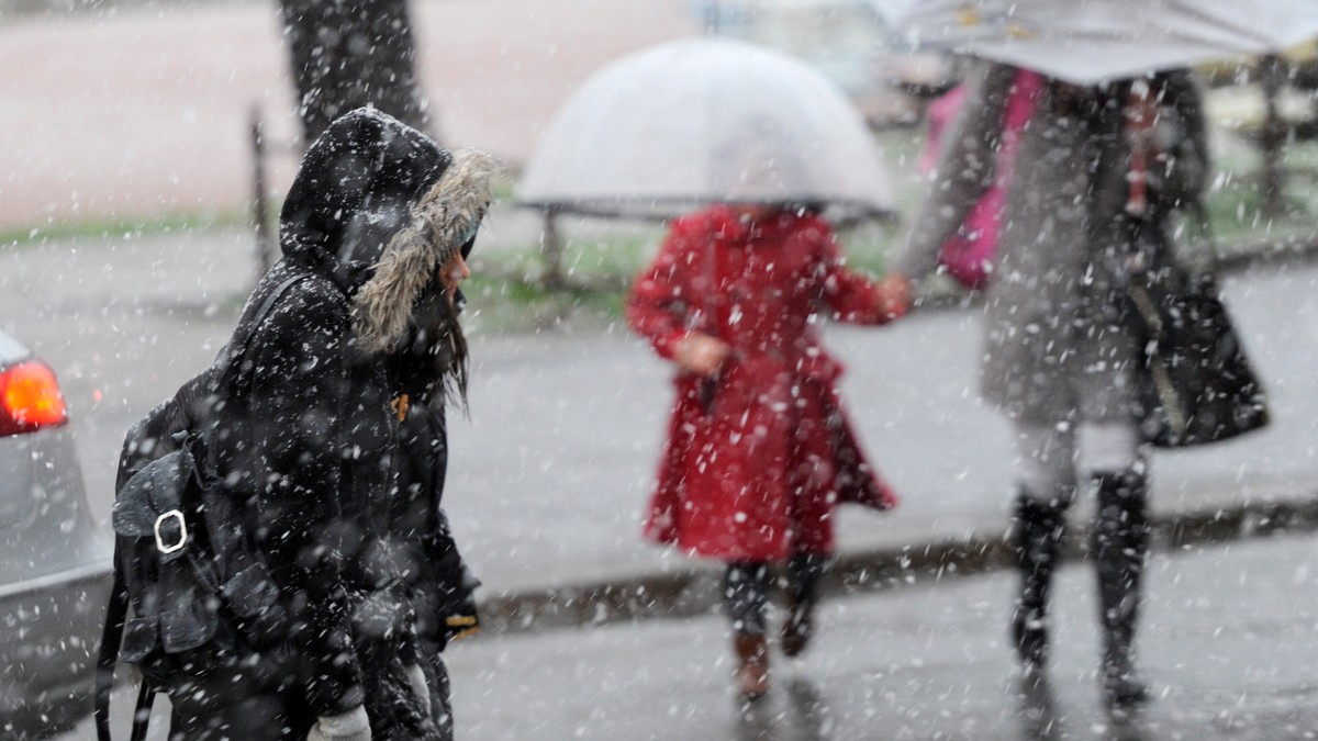 Ako bude snežnih padavina temperatura će pasti na -15 i biće mraza i ledenih dana