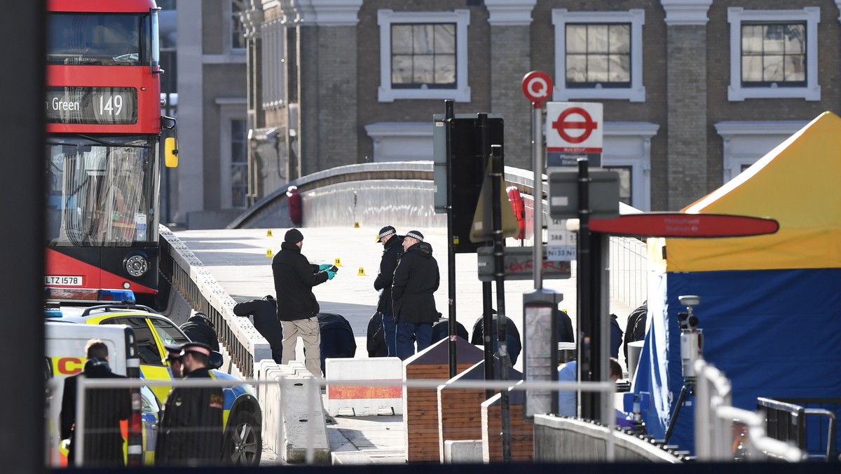 Zamach na Moście Londyńskim. Polak obezwładnił terrorystę, w 2017 też pomagali Polacy