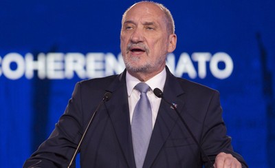 Macierewicz: Jeden z rozdziałów raportu podkomisji smoleńskiej pokaże, co tam się wydarzyło