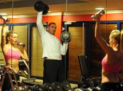 Tak Saleta pakuje na siłowni