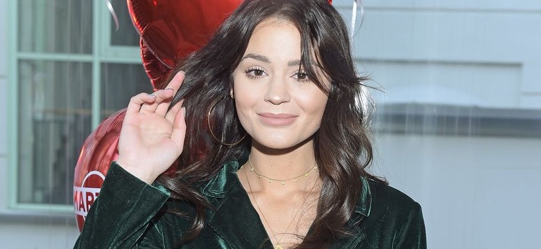 Jak polska gwiazda dba o urodę? Doczepia sobie włosy młodych dziewic z Ukrainy