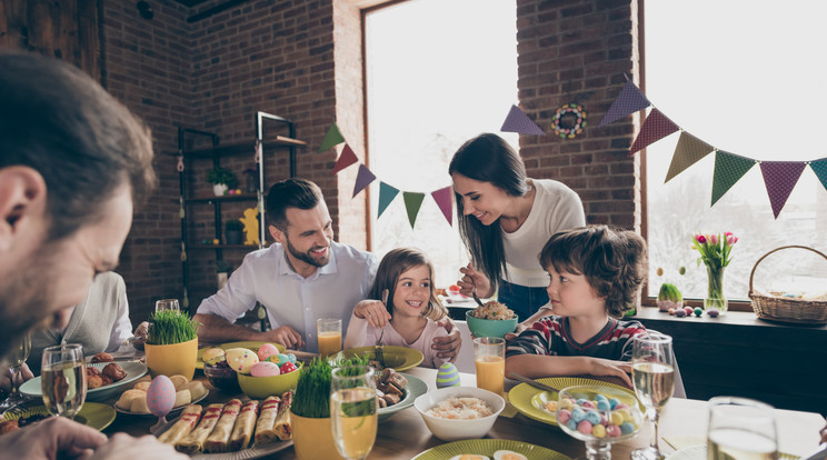 A tojás, a sonka és a bárány nem maradhat el az asztalról, de lehet kicsit másképp is tálalni / Fotó Shutterstock