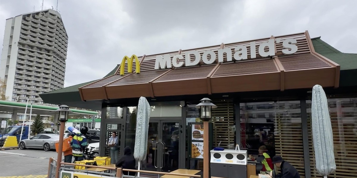 W menu sieci McDonald's pojawiły się nowe odmiany Burgera Drwala