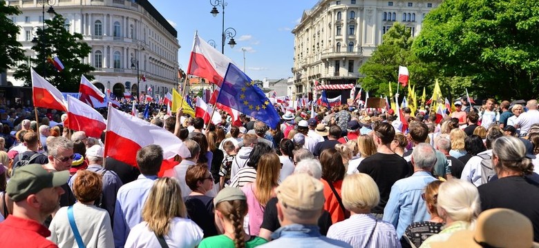 Jak nazwać ten marsz? CBOS zadał w SONDAŻU ciekawe pytanie...