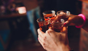 Jak zmienia się ciało, gdy często pijesz alkohol? Niepokojące odkrycia
