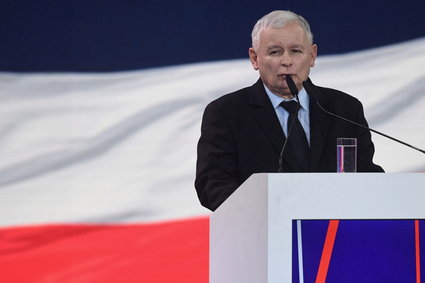 Jarosław Kaczyński zapowiedział 500 plus od pierwszego dziecka. Może to kosztować budżet dodatkowe 20 mld zł